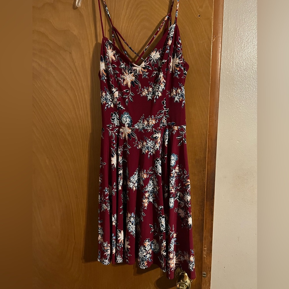 Spagh strap floral dress with crisscross back